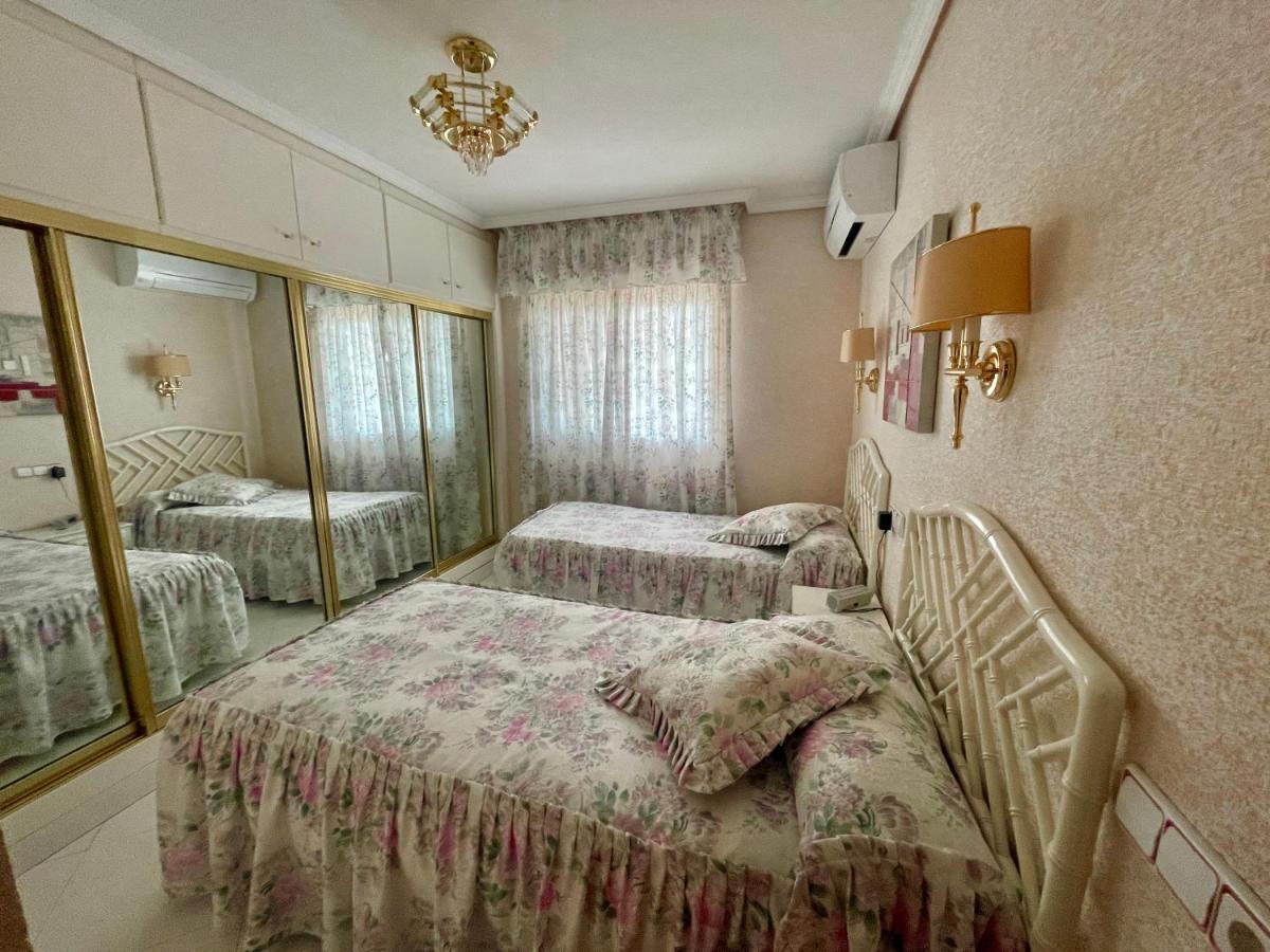 Apartamento Turistico La Pinta Planta 18 Μπένιντορμ Εξωτερικό φωτογραφία